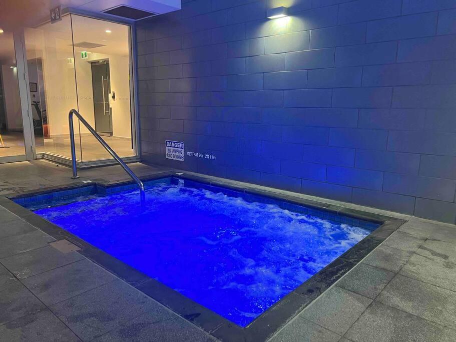City Apartment, Pool & Carpark Adelaide Eksteriør bilde
