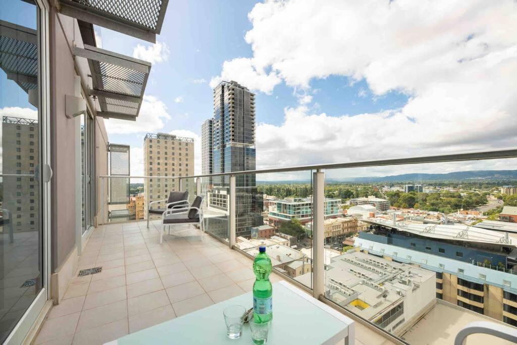 City Apartment, Pool & Carpark Adelaide Eksteriør bilde